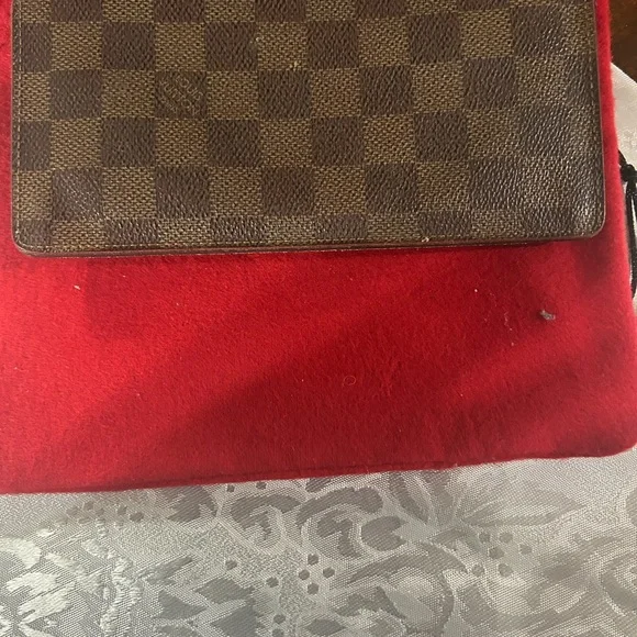Louis Vuitton Brown Checkered Wallet - Picture 4 of 6